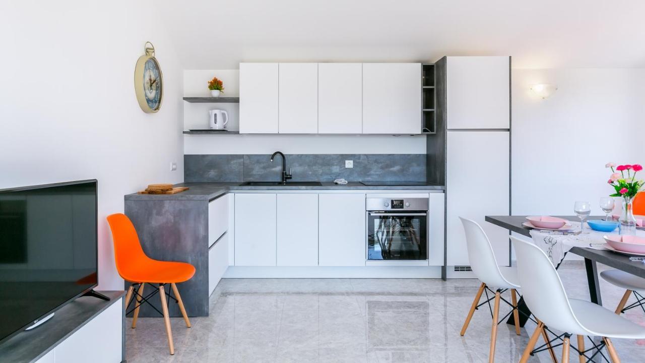 Appartement Nevia à Medulin Extérieur photo