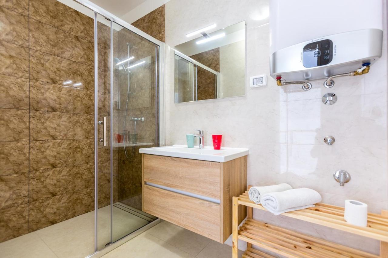 Appartement Nevia à Medulin Extérieur photo